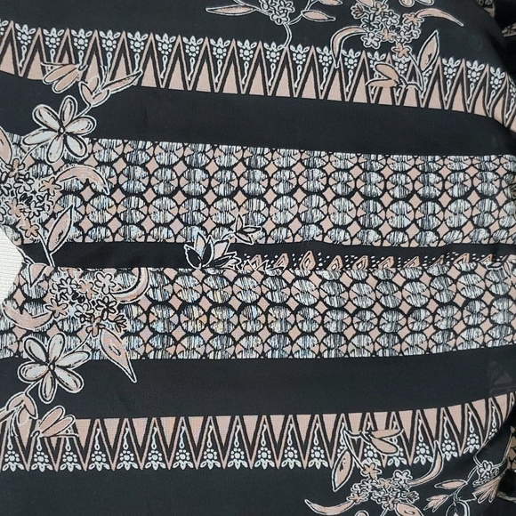 Floral sleeveless maxi dress - Picture 6 of 7